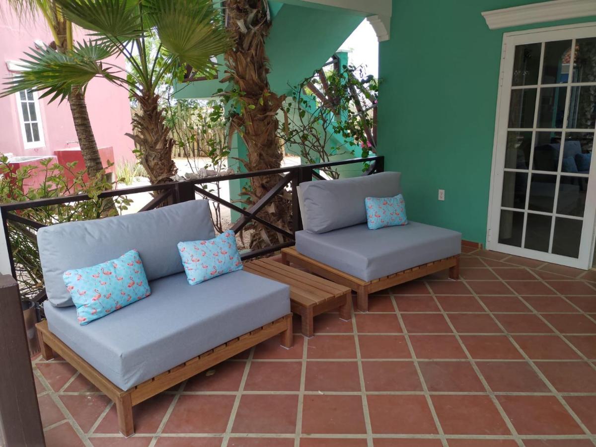 Villa Olivia Poolside Кралендижк Екстериор снимка